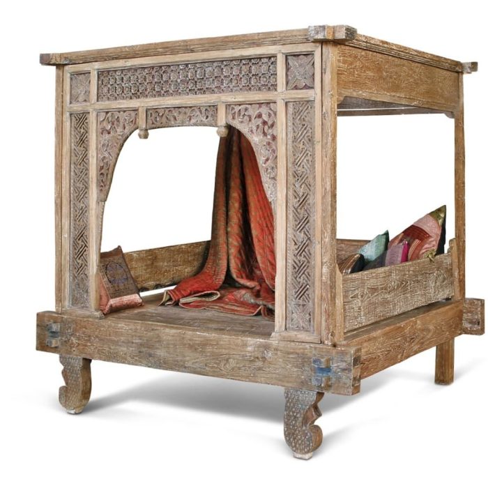 Letto a baldacchino teak