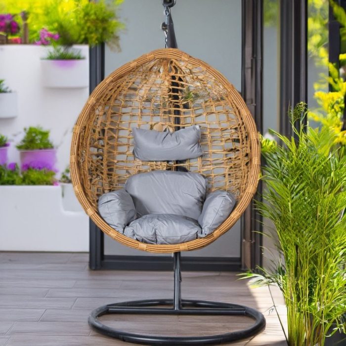 Poltrona sospesa a dondolo da giardino in rattan – Etnico Outlet