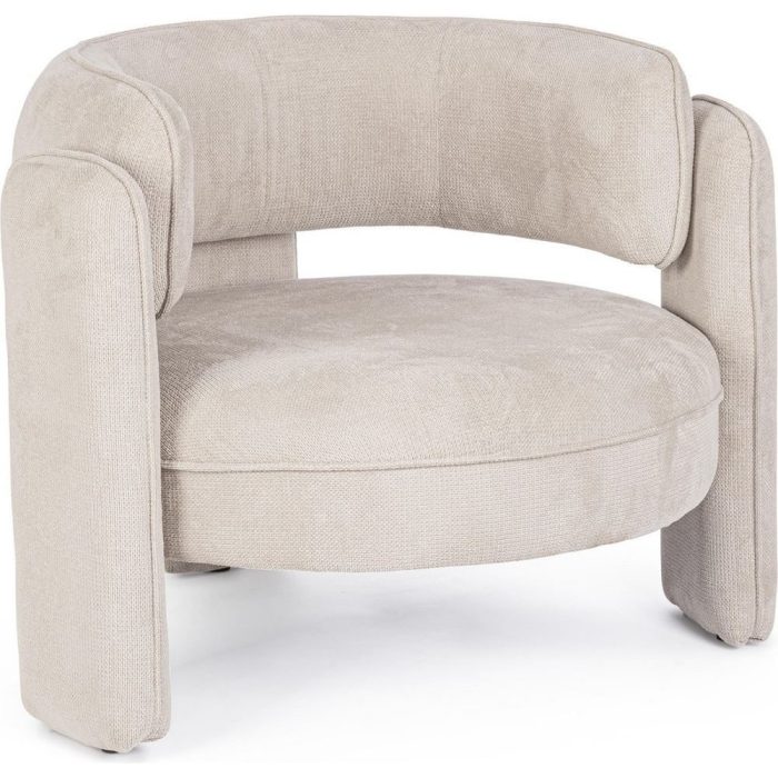 Poltrona contract beige stile vintage chic per soggiorno e lounge