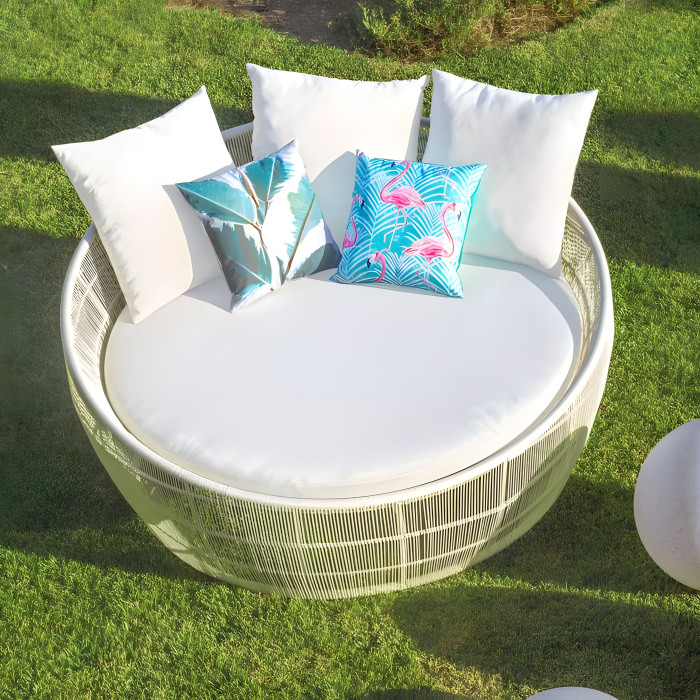 Letto tondo da giardino bianco