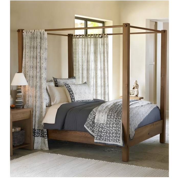 Letto etnico con baldacchino