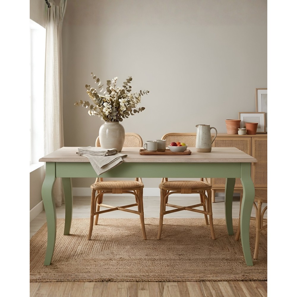 Tavolo country chic in legno massello su misura, realizzato artigianalmente con progettazione gratuita online
